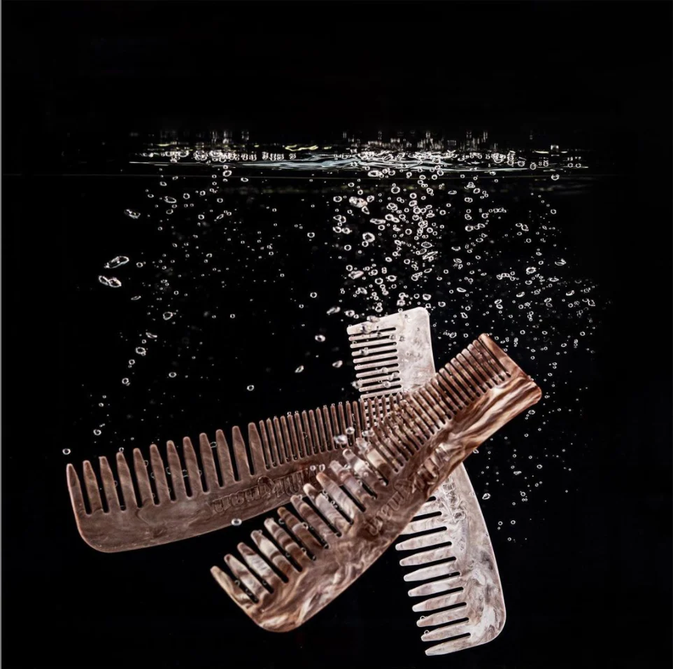 Recycled Plastic Comb - Image 5